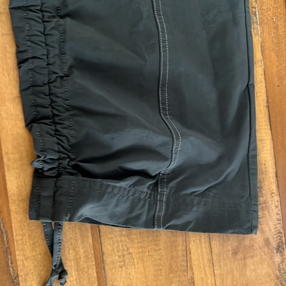 KUHL grey hiking pants, size 14 - Picture 8 of 9